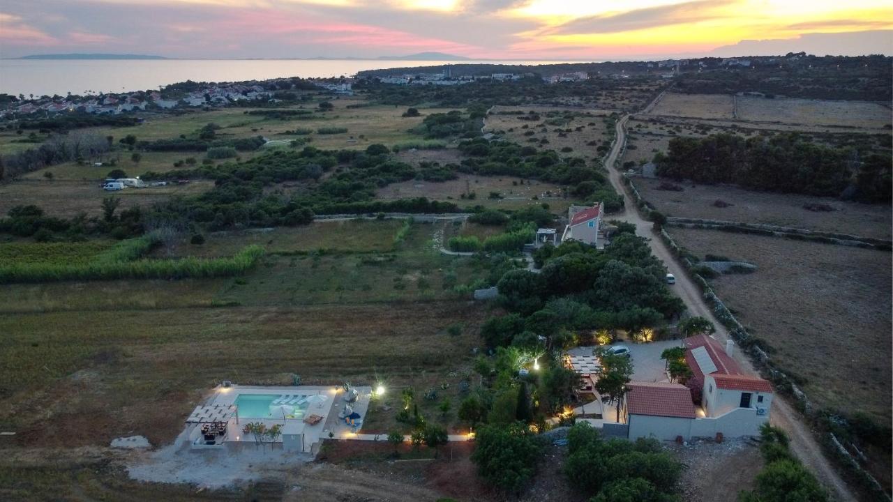 Villa Slatina Near Zrce Beach Novalja Exterior photo